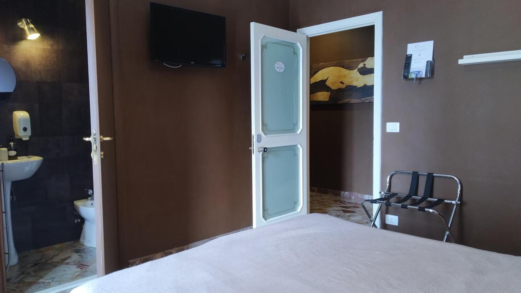 Cconforthotels R&B Semplici Emozioni Bari Exterior photo